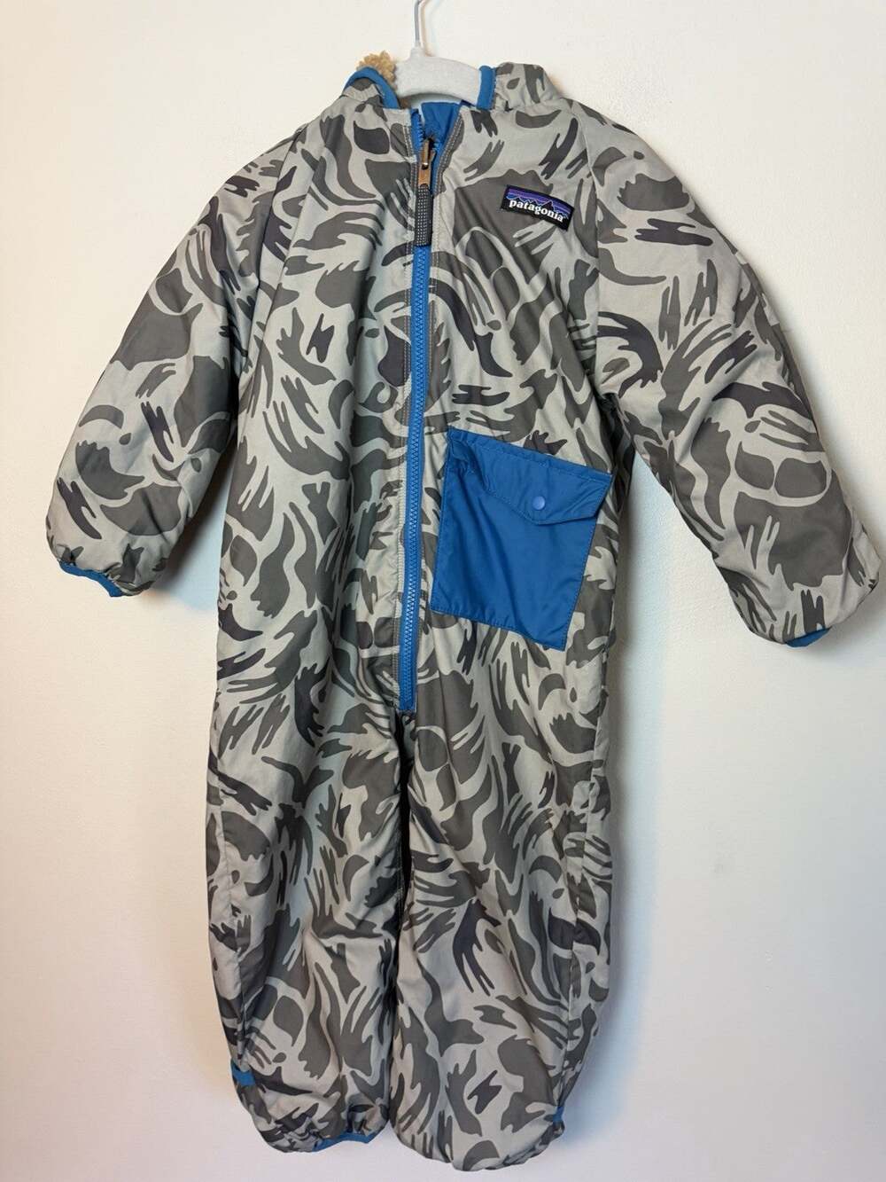 Patagonia Infant Reversible Puff-Ball Bunting 6-12 Months